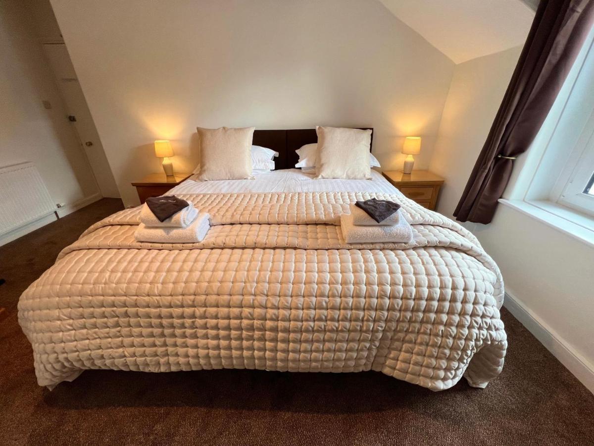 كيسويك Dolly Waggon Guest House المظهر الخارجي الصورة